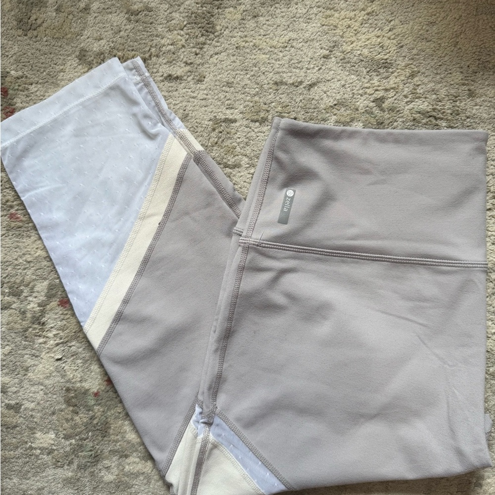 Zella Gray Performance Leggings with High Waist